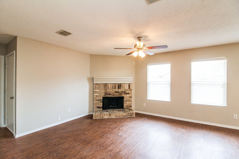 2,730/Mo, 1206 Leeward Ln Wylie, TX 75098 photolivingroom View