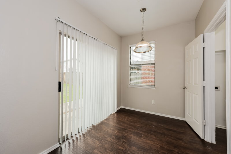 1,990/Mo, 3401 Roddy Dr Fort Worth, TX 76123 Breakfast Nook View
