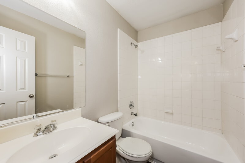 1,990/Mo, 3401 Roddy Dr Fort Worth, TX 76123 Bathroom View