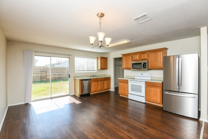 1,605/Mo, 1724 Vineridge Ln Burleson, TX 76028 Dining Room View 2