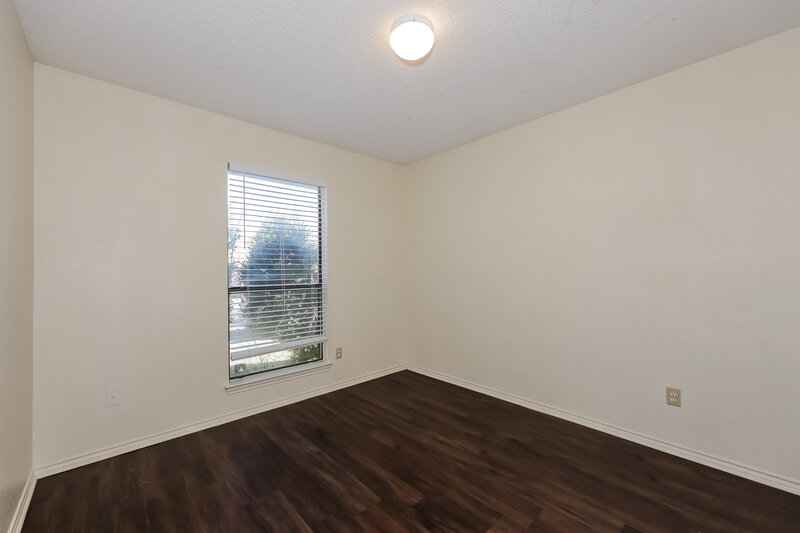 1,780/Mo, 7908 Gladewater Dr Fort Worth, TX 76134 Bedroom View 2