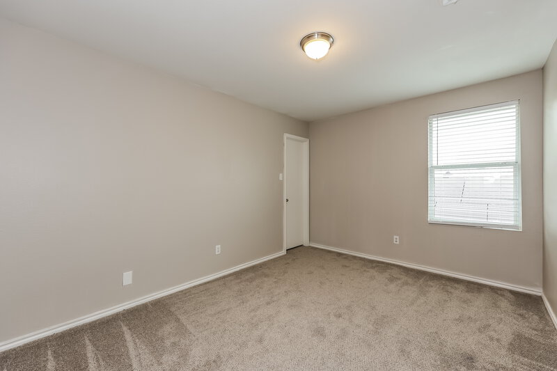 2,290/Mo, 580 Creekbend St Crowley, TX 76036 Bedroom View 2