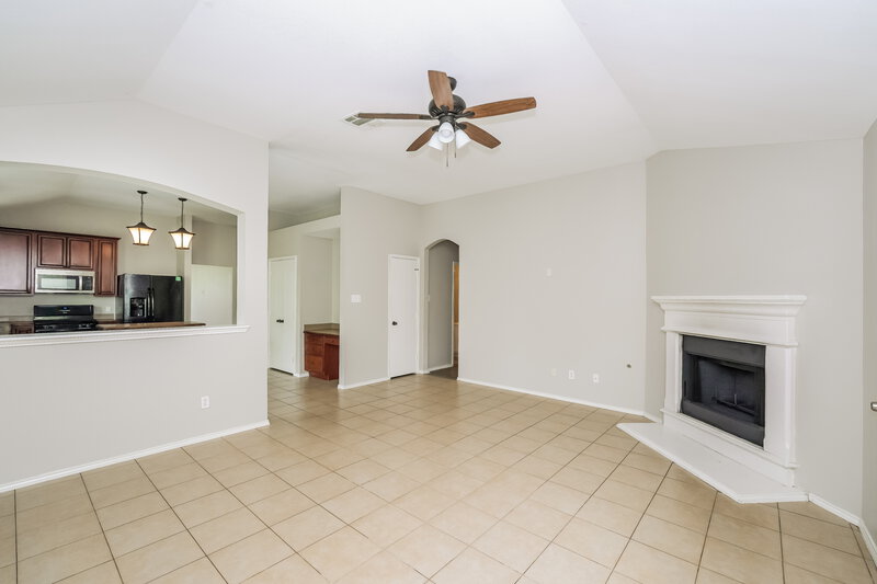 2,515/Mo, 908 Lindstrom Dr Fort Worth, TX 76131 Living Room View 2