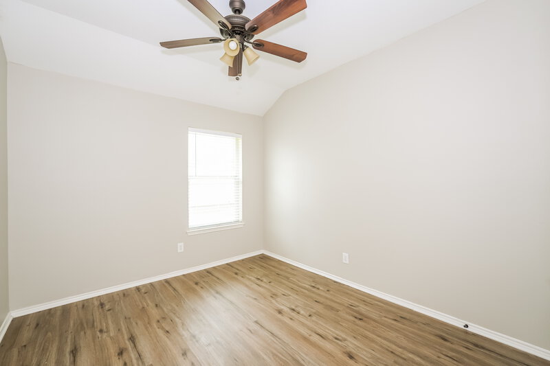 2,515/Mo, 908 Lindstrom Dr Fort Worth, TX 76131 Bedroom View 3