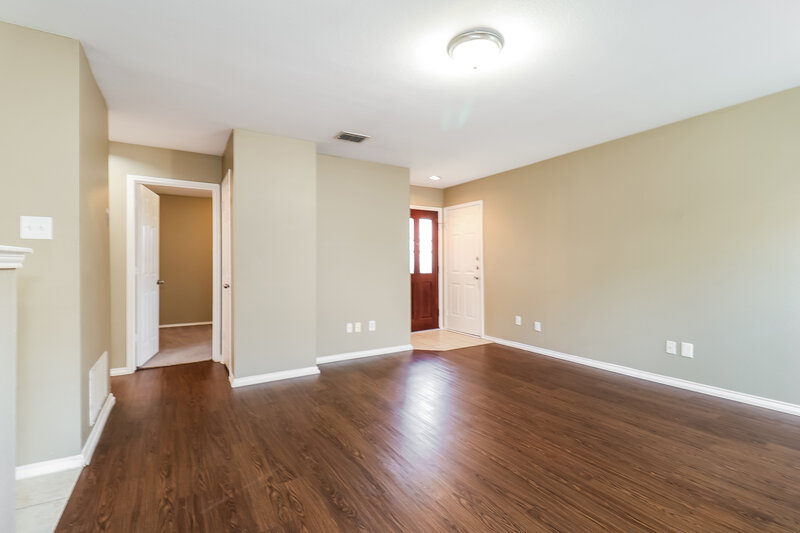 2,055/Mo, 9036 Sun Haven Way Fort Worth, TX 76244 Living Room View 2