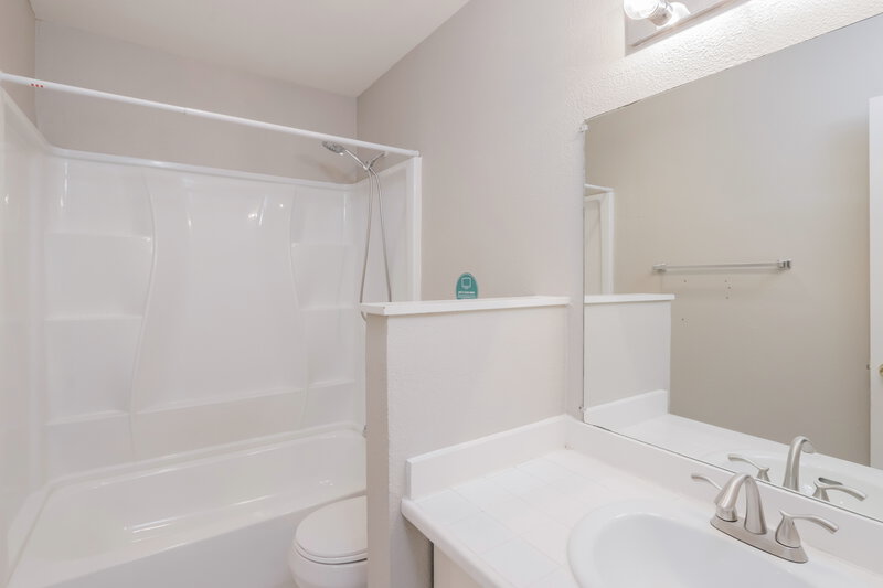 2,145/Mo, 3665 Mosswood Dr Garland, TX 75042 Bathroom View