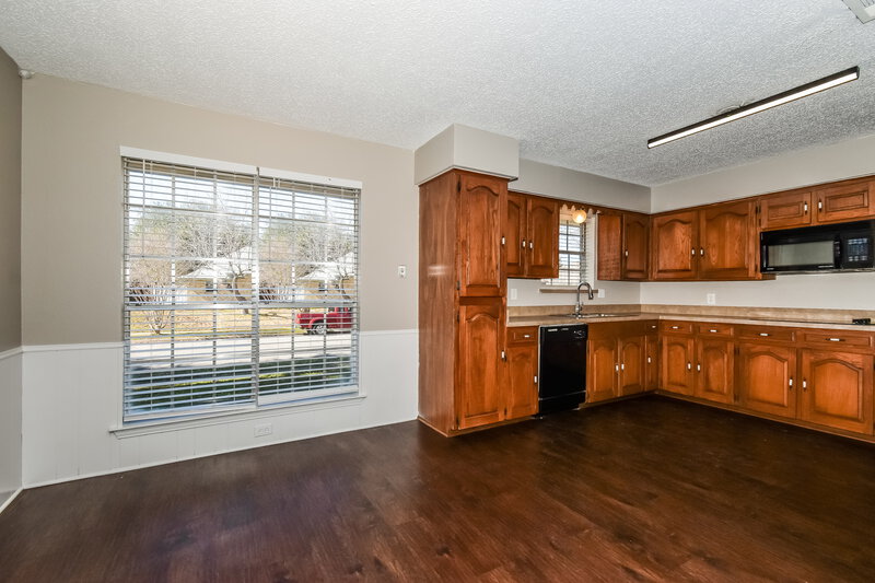 2,410/Mo, 522 Pebblecreek Dr Garland, TX 75040 Breakfast Nook View