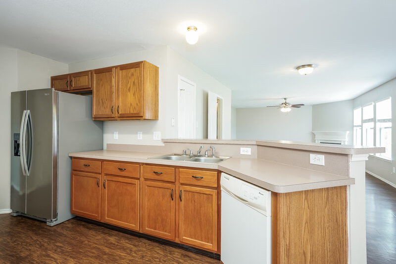 2,770/Mo, 103 Red Wolf Ln Red Oak, TX 75154 Kitchen View