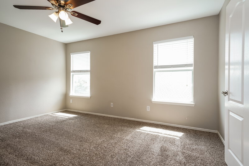 2,770/Mo, 103 Red Wolf Ln Red Oak, TX 75154 Main Bedroom View