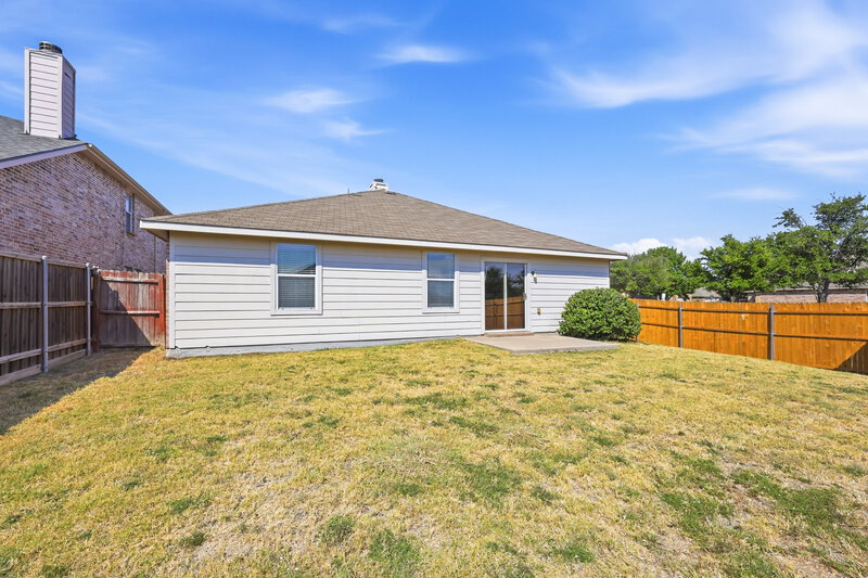 1,995/Mo, 506 Eisenhower Ln Lavon, TX 75166 Rear View