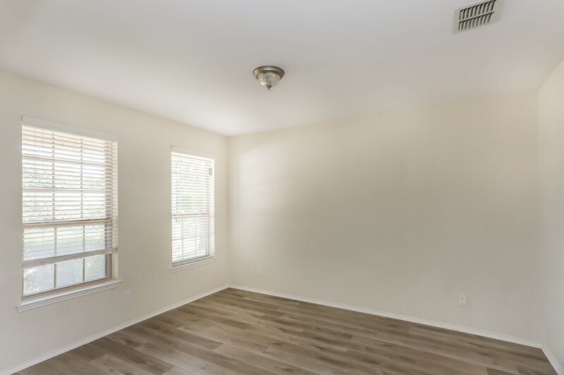 3,750/Mo, 6816 Clarktown Ct Dallas, TX 75236 Family Room View