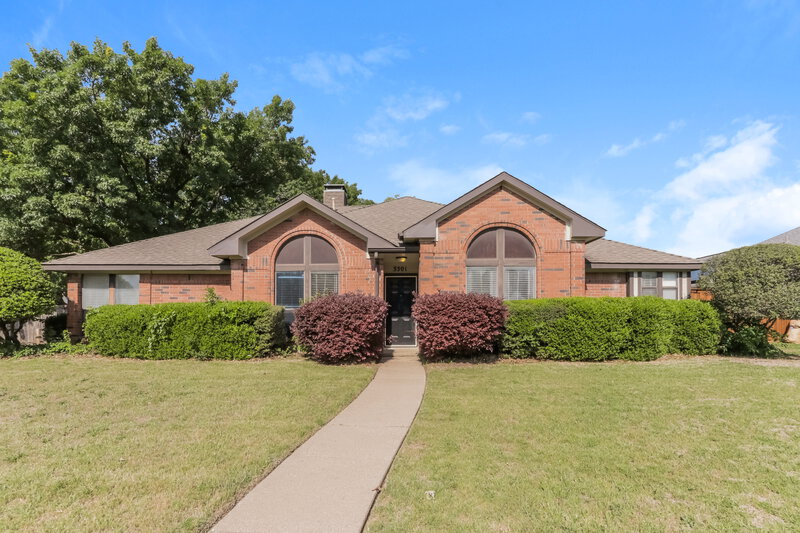2,675/Mo, 3301 N Spring Dr Richardson, TX 75082 External View