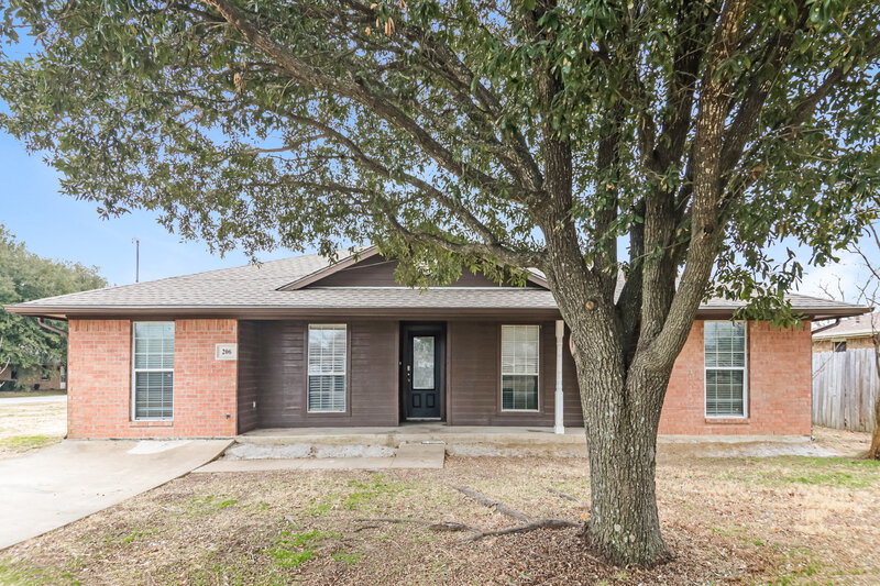 1,975/Mo, 206 E Holly Crandall, TX 75114 External View