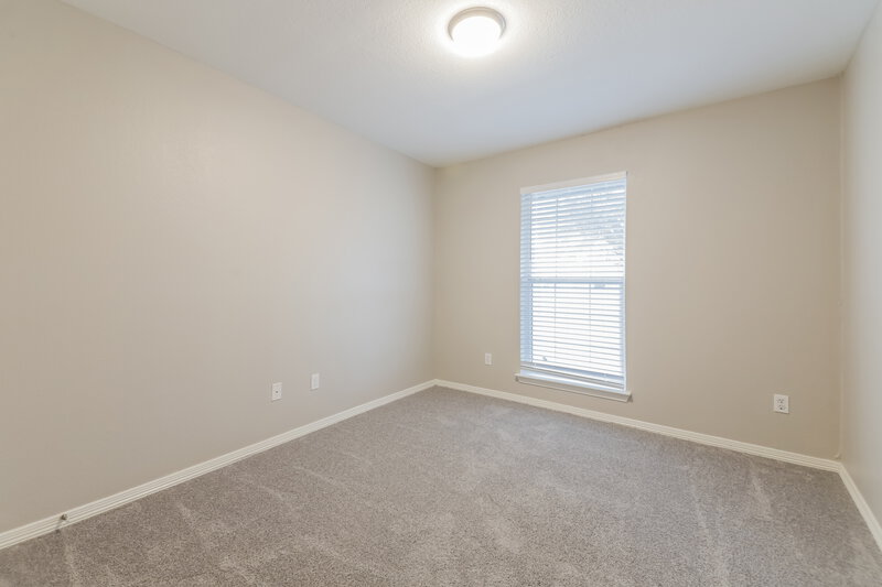 1,975/Mo, 206 E Holly Crandall, TX 75114 Bedroom View