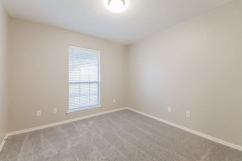 1,975/Mo, 206 E Holly Crandall, TX 75114 Bedroom View 2