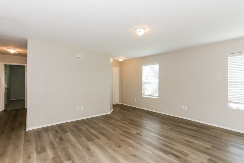 1,940/Mo, 1303 Macaw Ct Grand Prairie, TX 75051 Living Room View