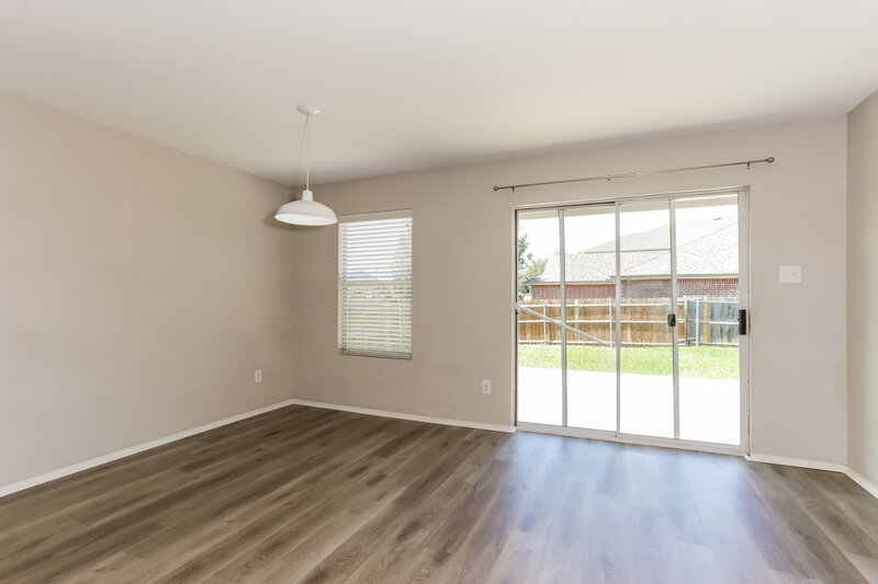 1,940/Mo, 1303 Macaw Ct Grand Prairie, TX 75051 Dining Room View
