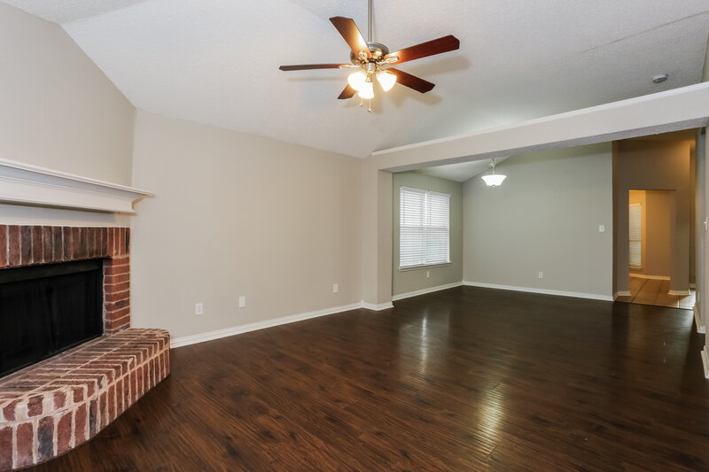 1,950/Mo, 8060 Cannonwood Dr Fort Worth, TX 76137 Living Room View 2