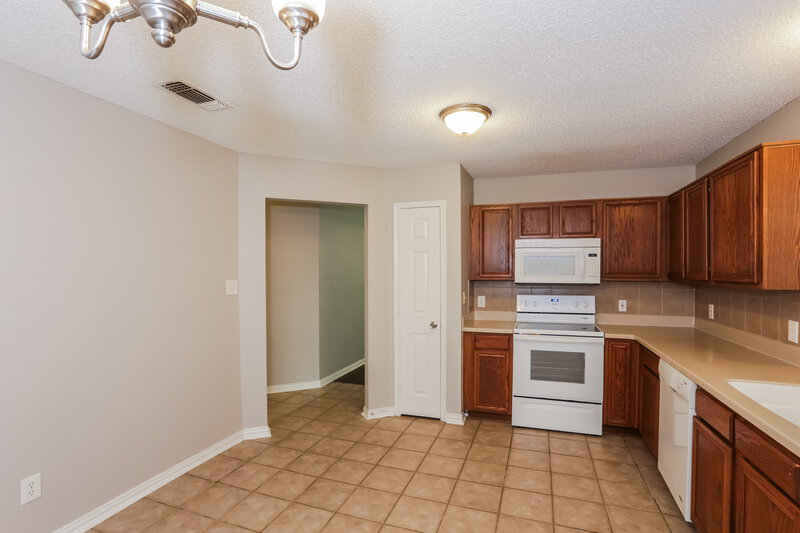 1,950/Mo, 8060 Cannonwood Dr Fort Worth, TX 76137 Kitchen View 2