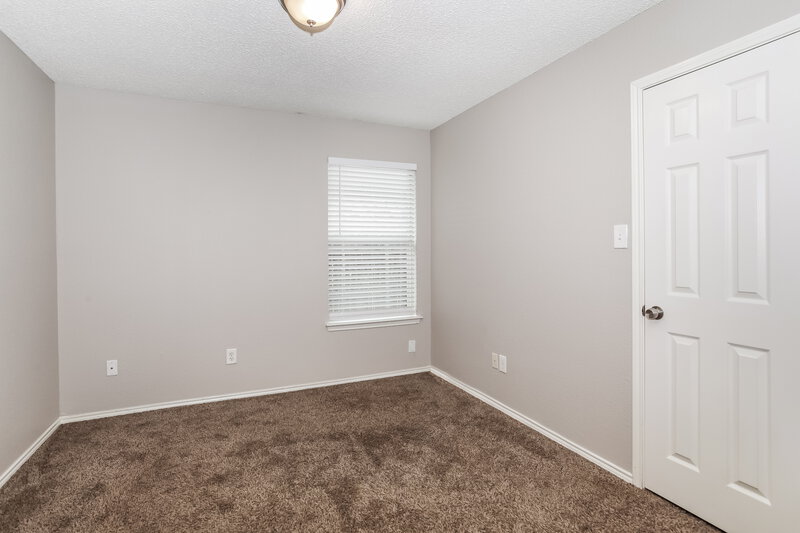 2,110/Mo, 8060 Cannonwood Dr Fort Worth, TX 76137 Bedroom View