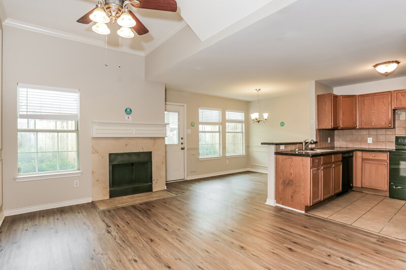 3,160/Mo, 12634 Bay Ave Fort Worth, TX 76040 Living Room View