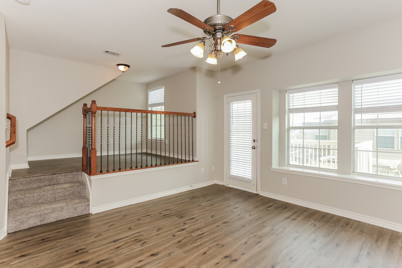 3,160/Mo, 12634 Bay Ave Fort Worth, TX 76040 Family Room View