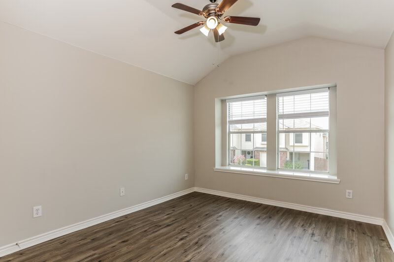 3,160/Mo, 12634 Bay Ave Fort Worth, TX 76040 Bedroom View 2