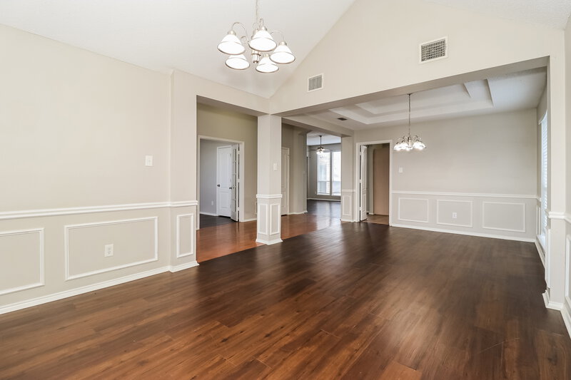 2,280/Mo, 4340 Estes Park Rd Haltom City, TX 76137 Living Room View 2