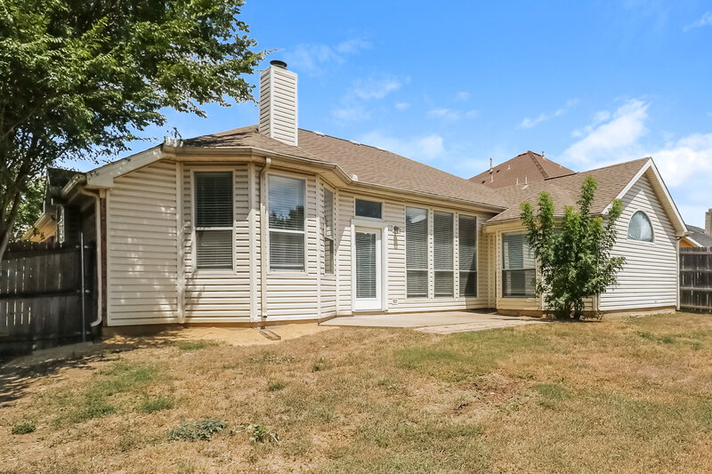 2,280/Mo, 4340 Estes Park Rd Haltom City, TX 76137 Rear View