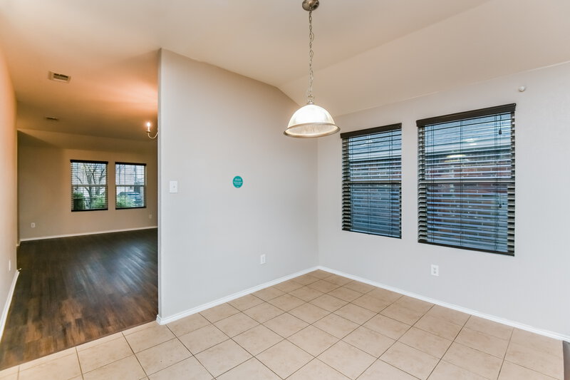 2,900/Mo, 105 Brookbank Ct Crowley, TX 76036 Dining Room View