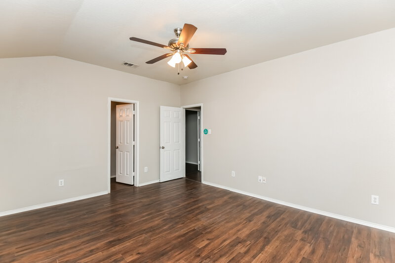 2,900/Mo, 105 Brookbank Ct Crowley, TX 76036 Main Bedroom View 2