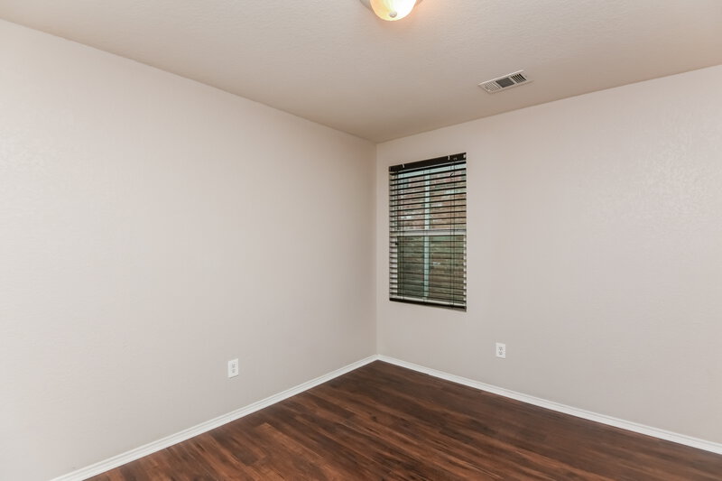 2,900/Mo, 105 Brookbank Ct Crowley, TX 76036 Bedroom View