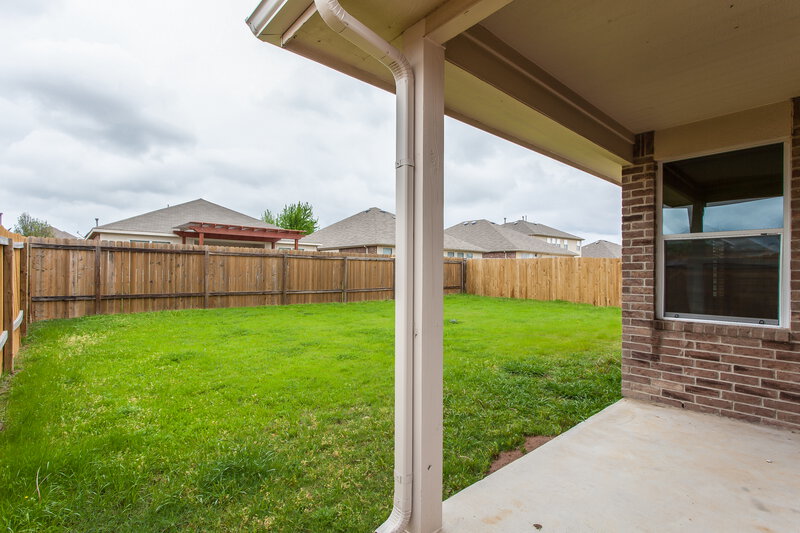 2,900/Mo, 105 Brookbank Ct Crowley, TX 76036 Exterior View