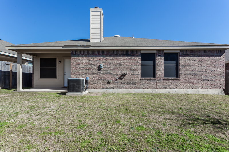 2,630/Mo, 9037 Heartwood Dr Fort Worth, TX 76244 Rear View