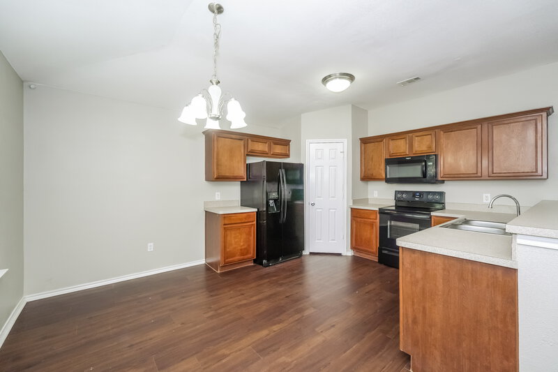 1,745/Mo, 8809 Highland Orchard Dr Fort Worth, TX 76179 Kitchen View