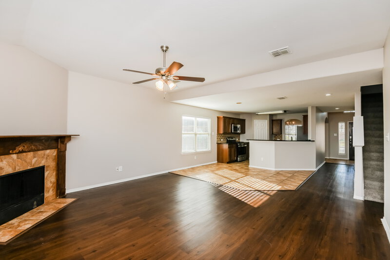 2,700/Mo, 1140 Diablo Pass Haslet, TX 76052 Living Room View 2