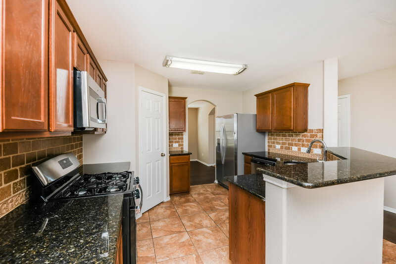 2,700/Mo, 1140 Diablo Pass Haslet, TX 76052 Kitchen View 2