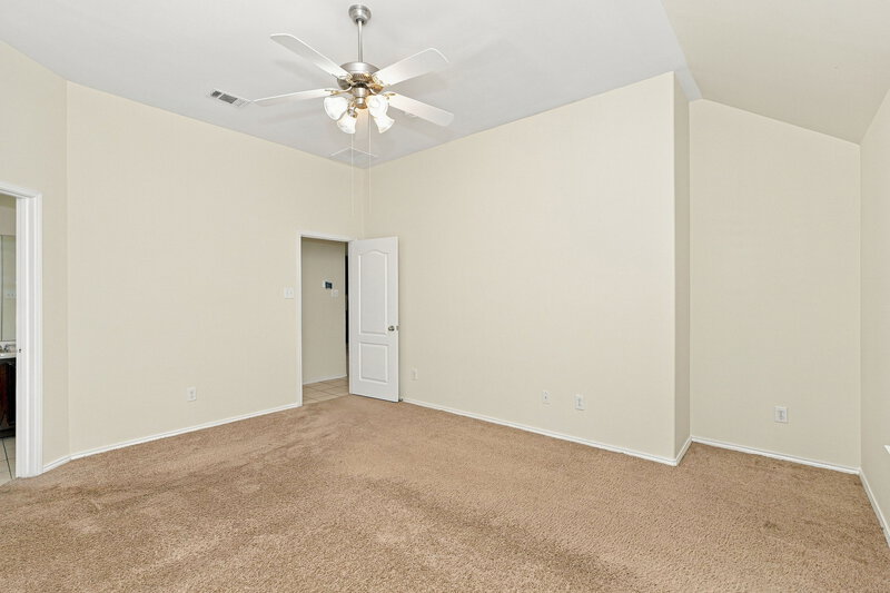 1,855/Mo, 6420 Spring Ranch Dr Fort Worth, TX 76179 Primary Bedroom View 2