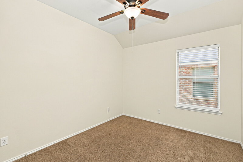 1,855/Mo, 6420 Spring Ranch Dr Fort Worth, TX 76179 Bedroom View 2