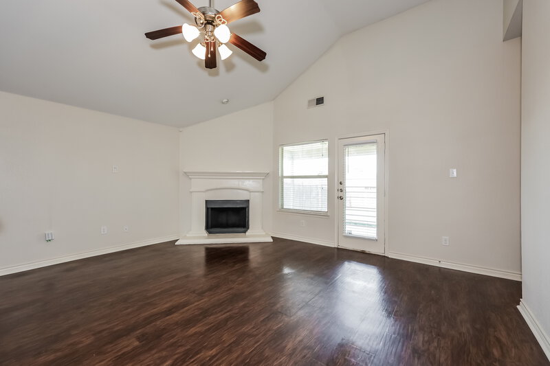 2,210/Mo, 1220 Roping Reins Way Haslet, TX 76052 Living Room View