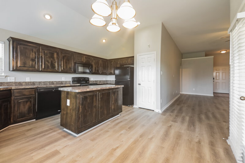 2,019/Mo, 12804 Bruce Dr Balch Springs, TX 75180 Dining Room View