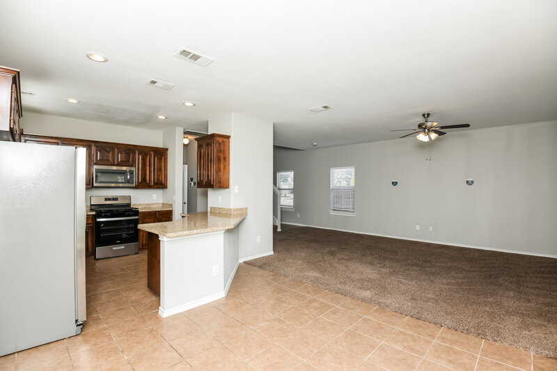 2,230/Mo, 5180 Britton Ridge Ln Fort Worth, TX 76179 Dining Room View 2