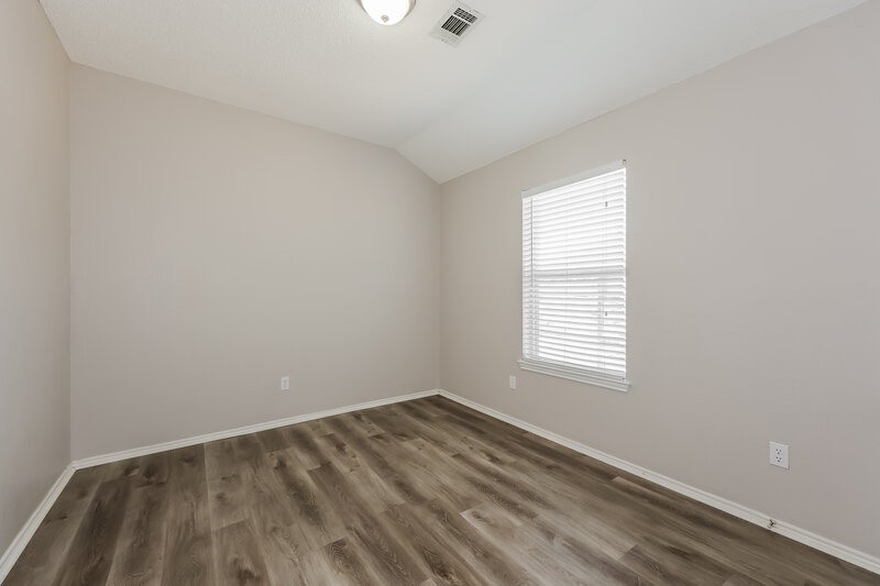 2,680/Mo, 665 Beatty Dr Grand Prairie, TX 75052 Bedroom View 2
