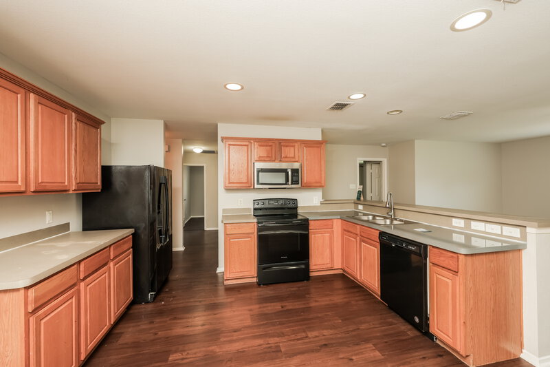 1,890/Mo, 6624 Cantata Ct Dallas, TX 75241 Kitchen View 2