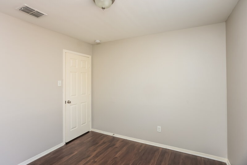 1,920/Mo, 6624 Cantata Ct Dallas, TX 75241 Bedroom View 2