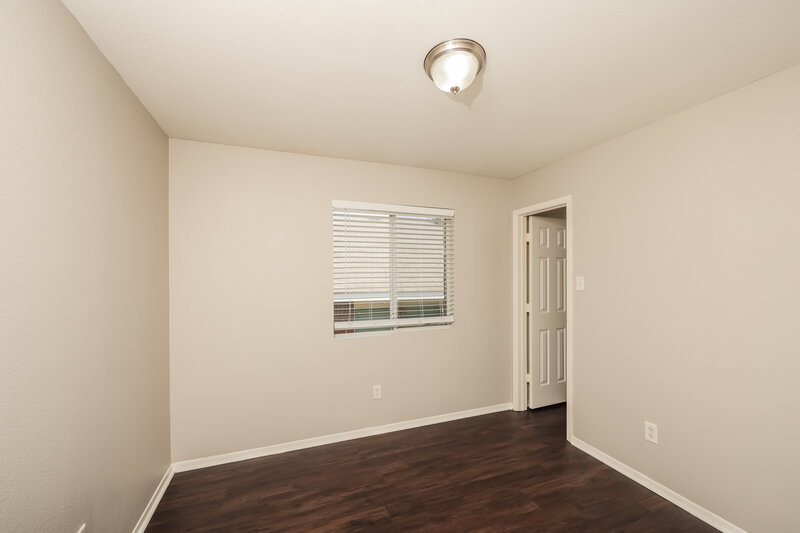 1,890/Mo, 6624 Cantata Ct Dallas, TX 75241 Bedroom View