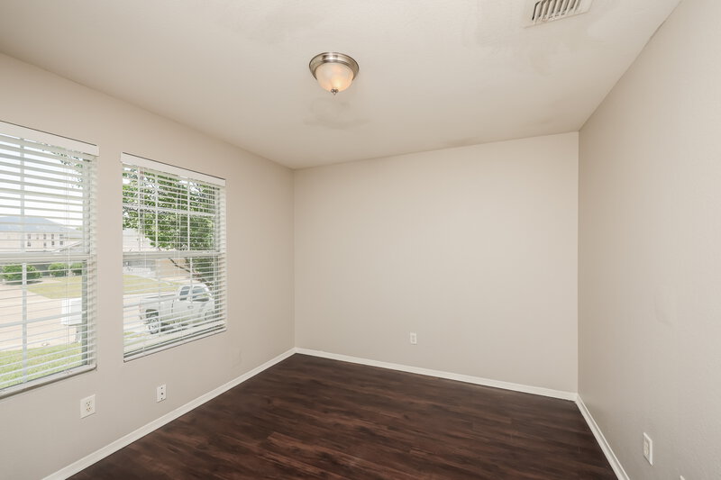 1,890/Mo, 6624 Cantata Ct Dallas, TX 75241 Bedroom View 2