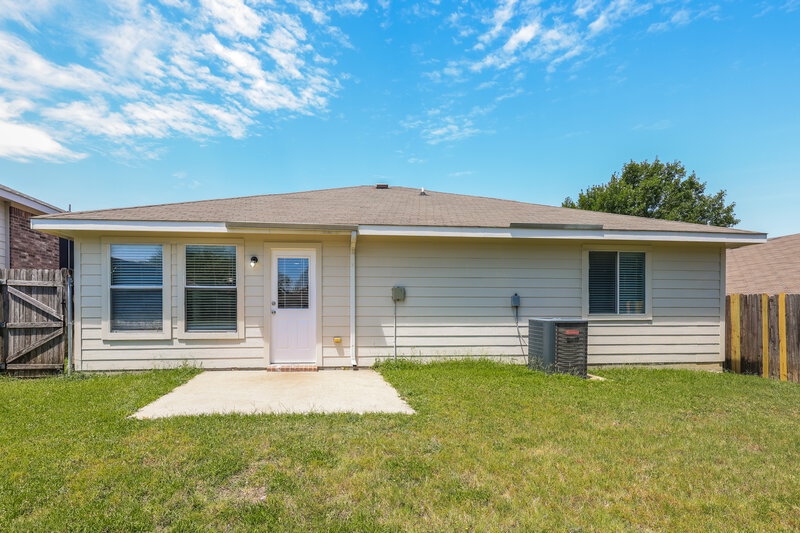 1,890/Mo, 6624 Cantata Ct Dallas, TX 75241 Rear View
