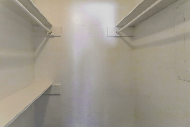 1,810/Mo, 742 Yale Dr Lancaster, TX 75134 Walk In Closet View