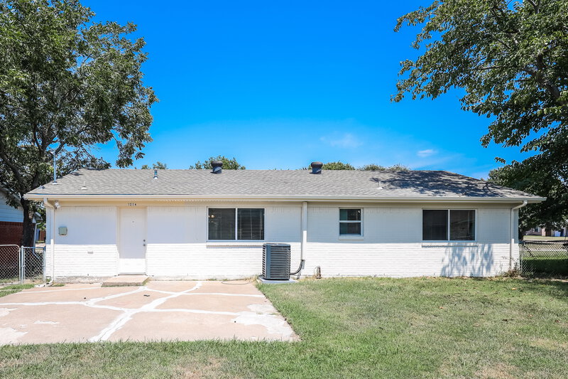 0/Mo, 1214 Ashland Dr Mesquite, TX 75149 Misc View 13